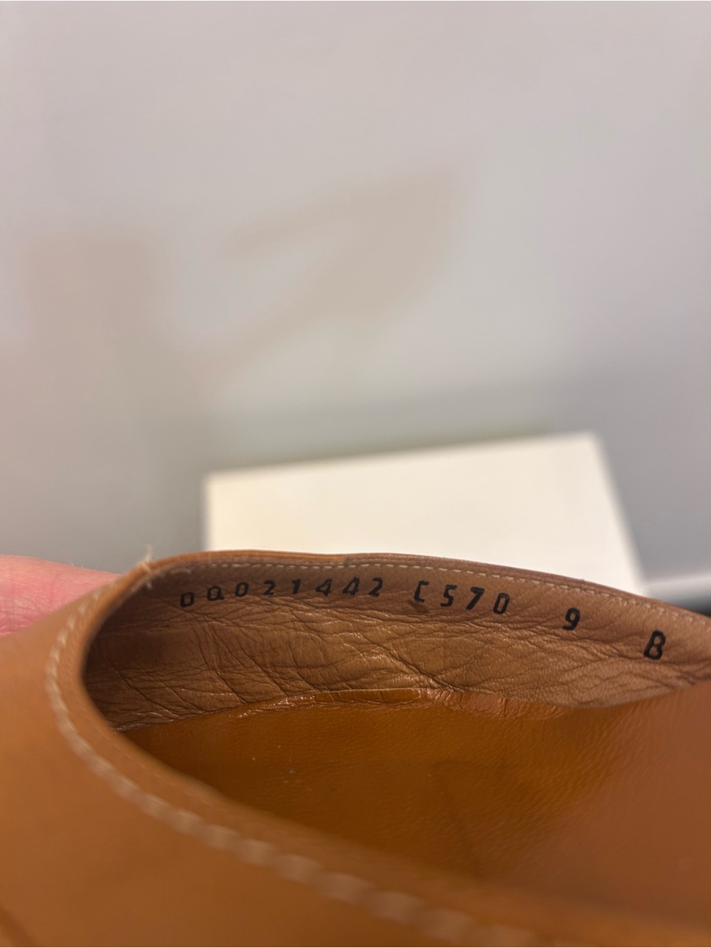 Authentic Vintage Salvatore Ferragamo Cognac Leather Pointed Toe Kitten Heel - Picture 7 of 7